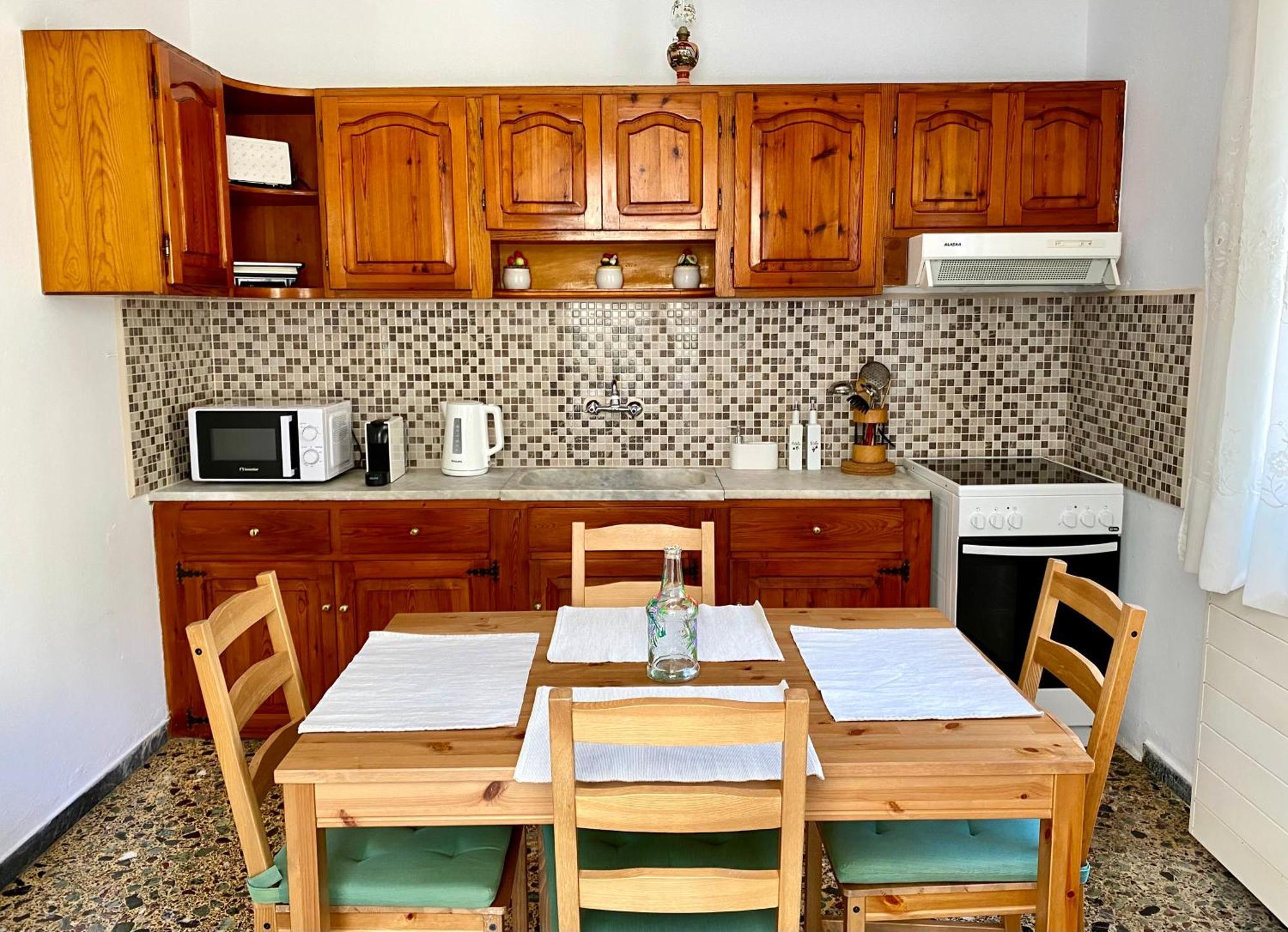 Demie And George Ηouse Villa Loutraki  Exterior photo
